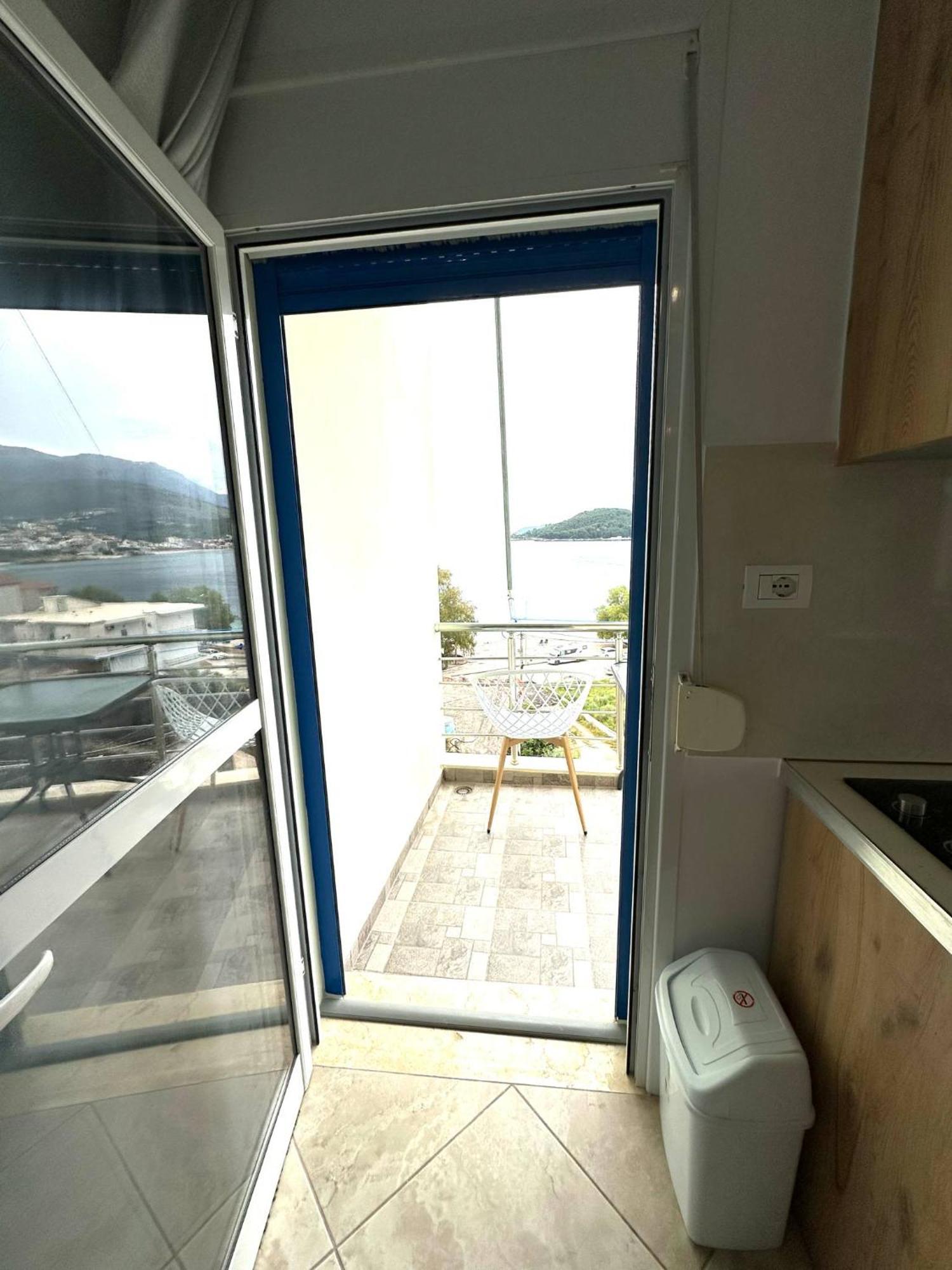 Rooms With View Χειμάρρα Δωμάτιο φωτογραφία